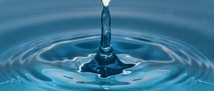 哪些原因容易導致干眼?。?></div>
			<div   id="uiam4ymioke2"   class="me_info">
				<div   id="uiam4ymioke2"   class="info_des">1 ．近年來干眼病的年輕化趨勢明顯，主要是由于現(xiàn)代生活中，青年人的工作和娛樂與電視、電腦接觸得越來越多、長時間面對熒光屏，過度閱讀，缺乏正常的眨眼，而眨眼可使淚液更...</div>
				<div   id="uiam4ymioke2"   class="info_more"><li ><a href=